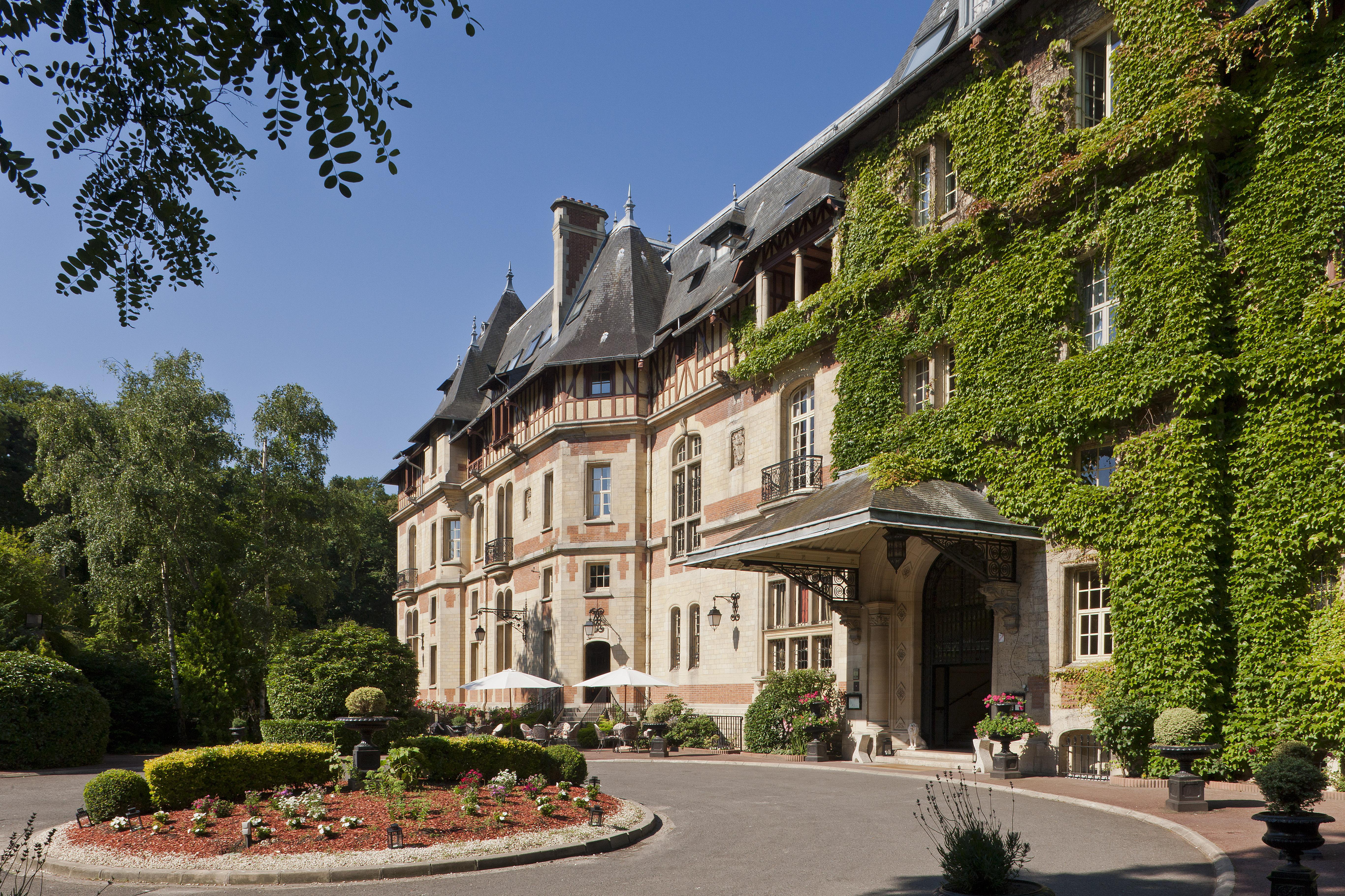 גוביו Chateau Jeanne & The Forest - Chateau De Montvillargenne מראה חיצוני תמונה