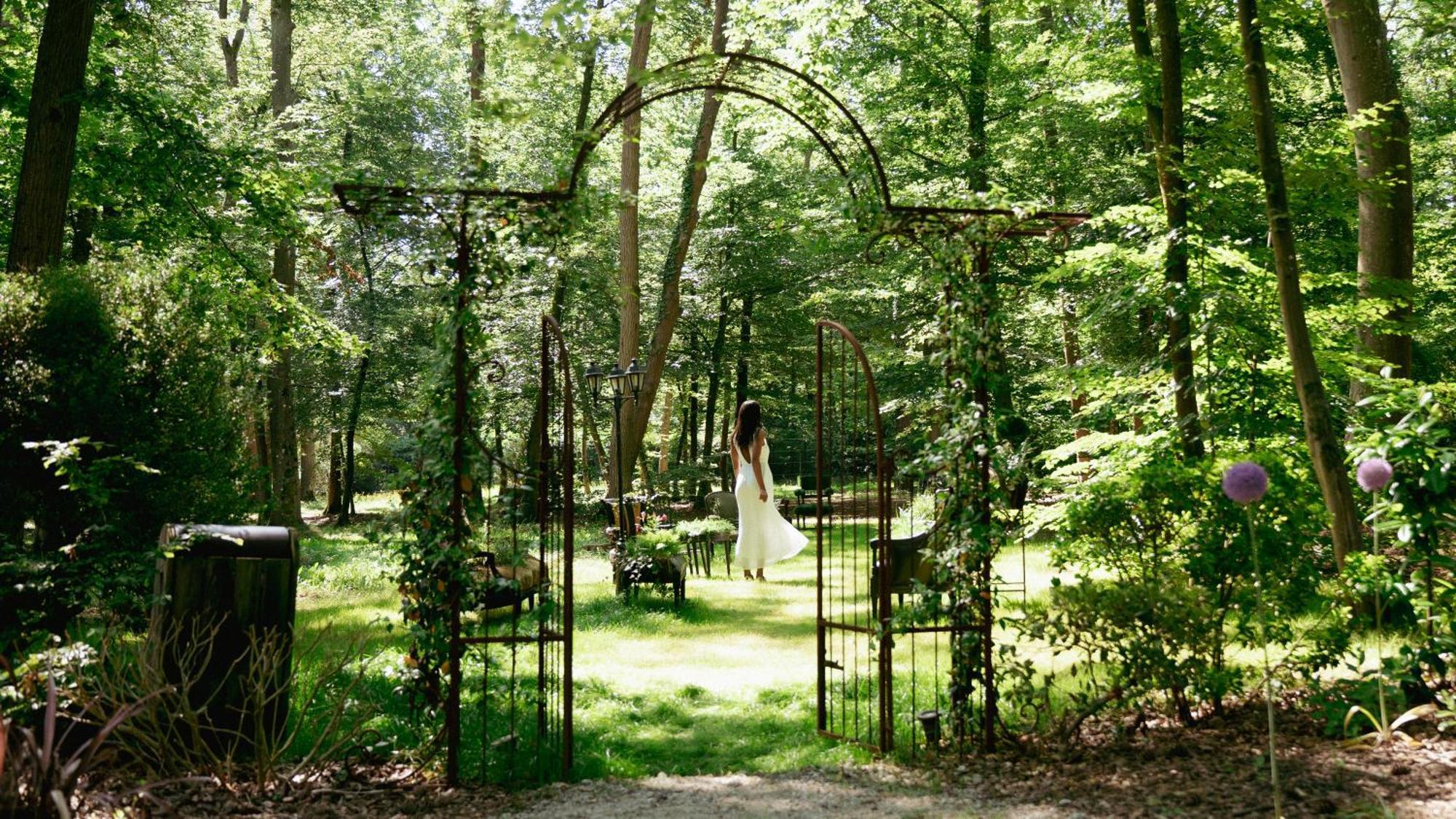 גוביו Chateau Jeanne & The Forest - Chateau De Montvillargenne מראה חיצוני תמונה